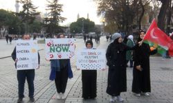 Sultanahmet Meydanı'nda 'Gazze için İnsanlık Nöbeti'