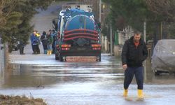 Silivri'de dere taştı sokaklar göle döndü