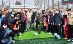 Fatih Belediye Başkanı Turan: “Fatih’te çocukları kötü alışkanlıklardan koruyan en önemli şey spor”