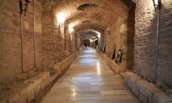 İstiklal Caddesi’nde keşfedilen 130 yıllık gizemli tünel: Rumeli Han geçidi ziyaretçilerin uğrak noktası oldu
