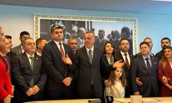 Ataşehir Belediyesi'nde devir teslim töreni düzenlendi