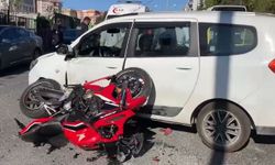 Beylikdüzü’nde motosiklet kazası: 1 yaralı