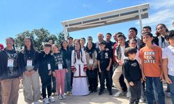 Binali Yıldırım, Türk dünyasından çocuklarla buluştu