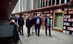 Şenol Güneş’ten Fatih Kütüphanelerine ziyaret