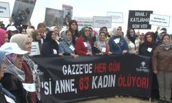AK Parti İstanbul Kadın Kolları’ndan Anneler Gününde anlamlı etkinlik