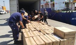 Zeytinburnu açıklarında 144 bin 280 paket kaçak sigara ele geçirildi