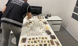 İstanbul Havalimanı'nda endemik türdeki zehirli hayvan kaçakçılarına operasyon