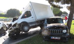 Maltepe Sahilyolu'nda zincirleme kaza: 1 yaralı
