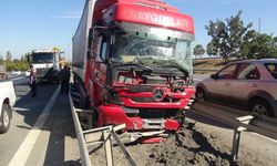 Silivri'de cip ile TIR'ın karıştığı kazada 7 kişi yaralandı