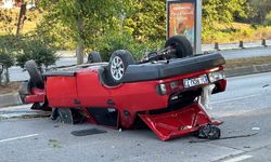 Sarıyer'de alkollü sürücü takla attı, hasar gören aracına bakarak ağladı