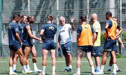 Fenerbahçe'de Lille maçının hazırlıkları başladı