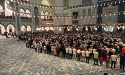 Çamlıca Camii'nde Mevlit Kandili idrak edildi