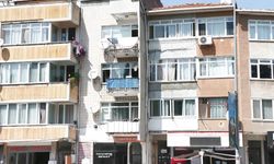 Karacaahmet Mezarlığı manzaralı mezar apartmanlar