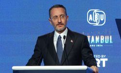 Fahrettin Altun: Rusya-Ukrayna savaşında, iki tarafla da görüşebilen tek ülke Türkiye