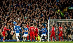 Everton - Liverpool derbisi ertelendi