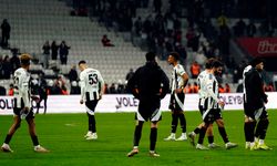 Beşiktaş, ilk yarılarda Alanyaspor’u yenemiyor