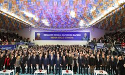 AK Parti Sultanbeyli 8. İlçe Kongresi coşkuyla gerçekleştirildi