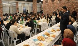 Kağıthane Belediyesi’nden gençlere özel iftar programı