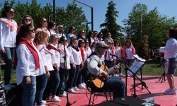 Büyükçekmece’de Anneler Günü coşkuyla kutlandı