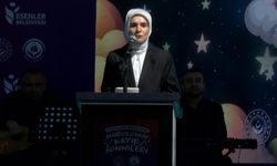 Bakan Göktaş: Bir anne çocuğunu yetiştirirken, aynı zamanda toplumun geleceğini de şekillendirir