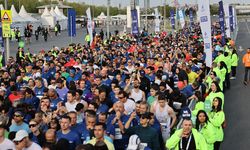 İstanbul Yarı Maratonu yardımseverlikte de rekor kırdı