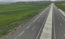 Melodili Yol uygulaması ilk kez hayata geçirildi; asfaltta Türk Marşı yankılanacak