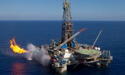 Bakan Bayraktar: Petrol ve doğal gaz üretiminde farklı bir üretim yöntemine geçeceğiz
