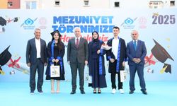 Vali Gül, Sultangazi’deki mezuniyet törenine katıldı