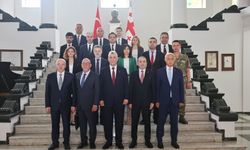 Bakan Bolat, Türkiye'nin Tiflis Büyükelçiliği'ni ziyaret etti
