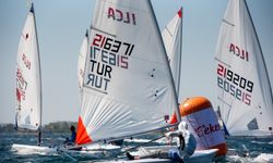 Olympos Regatta'da genç yelkenciler dalgalara meydan okudu