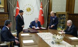 Cumhurbaşkanı Erdoğan, YAŞ kararlarını imzaladı