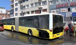 Kadıköy'de İETT otobüsünde çıkan yangın söndürüldü
