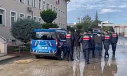 "10 il merkezli düzenlenen operasyonlarımızda; 5,8 milyar liralık işlem hacmi bulunan 79 şüpheliyi yakaladık"