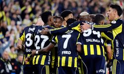 Fenerbahçe zirve ile puan farkını 1’e düşürerek milli araya moralli girdi