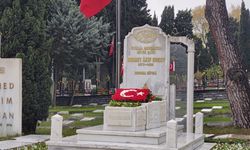 Milli şairimiz Mehmet Akif Ersoy mezarı başında anıldı