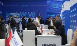 Arnavutköy'de Kariyer ve İstihdam Fuarı başladı