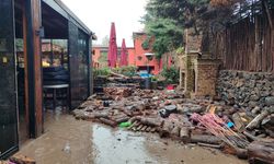 Sarıyer'de Kilyos tüneli inşaatında yağış nedeniyle yol çöktü