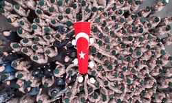 Şehit polise silah arkadaşlarından duygusal veda