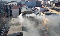Sultangazi'de bir binada çıkan yangında can pazarı