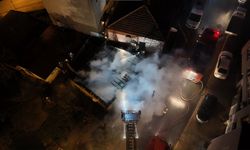 Ümraniye’de gecekondu yangını: Ev kullanılamaz hale geldi