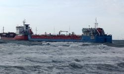 Türk bandrallı iki tankerden acil durum çağrısı