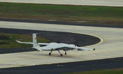 Bakan Kacır: BOZOK ve KAYI30 SİHA mühimmatlarımız, hedefi tam isabetle imha etti