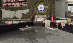 Tarihi eser operasyonunda ele geçirilenler sergilendi