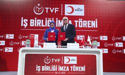 Türkiye Voleybol Federasyonu ile Türk Kızılay arasında iş birliği protokolü imzalandı