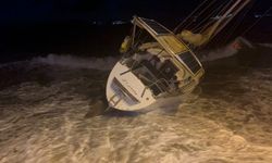 Milyonluk tekne fırtınada sürüklendi