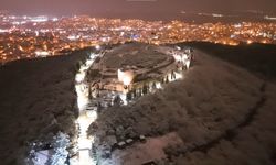 Kar altında kalan Aydos Kalesi