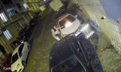 Komşular park yeri için tartıştı, öfkesi geçmeyince arabayı kundaklamaya çalıştılar