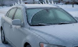 Donmuş araç camları için pratik çözüm