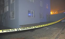 Duvar çöktü, evler boşaltıldı