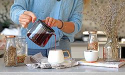 Doğru bilinen yanlış: Bitki çaylarının zararı da var